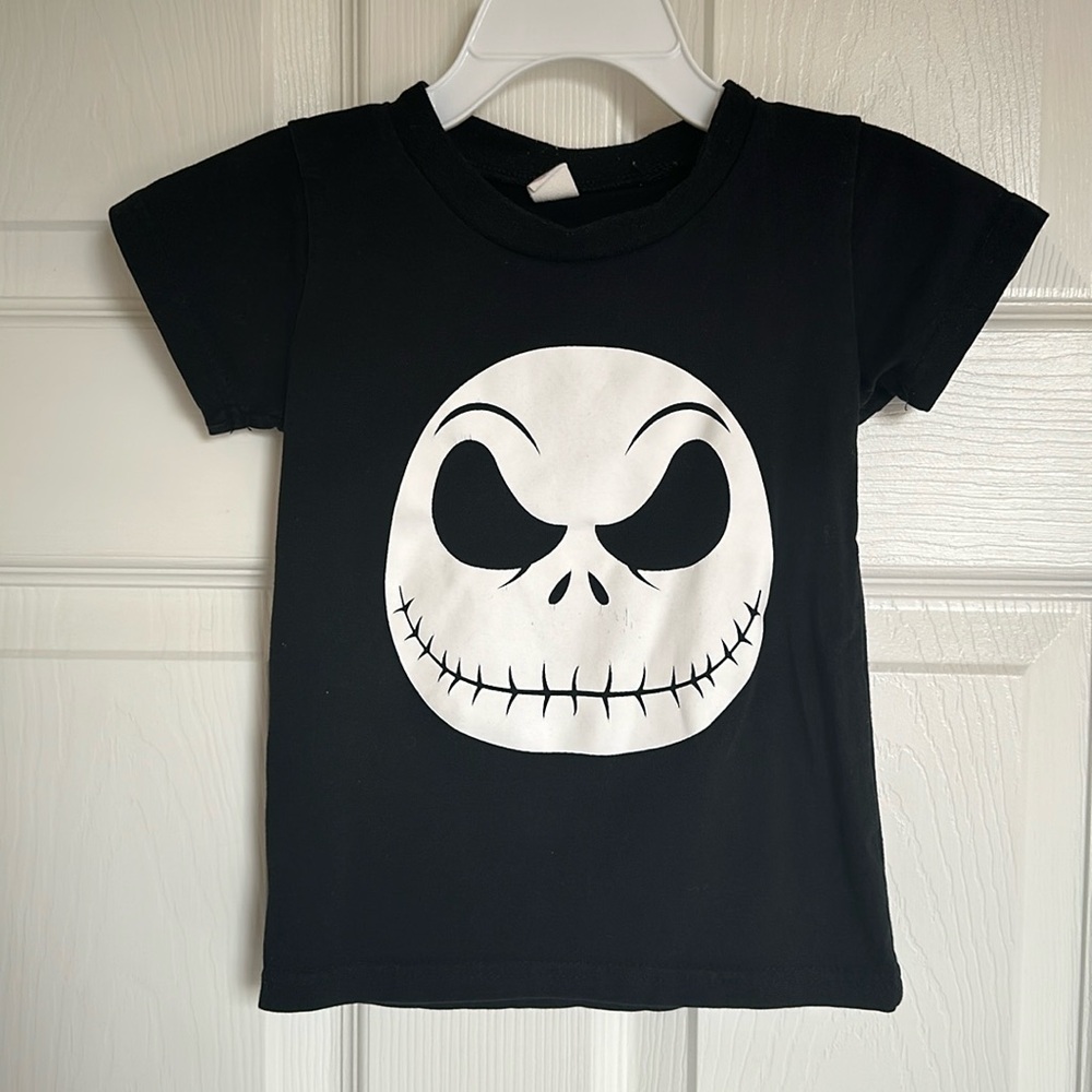 Kids nightmare before Christmas T-shirt size 2T